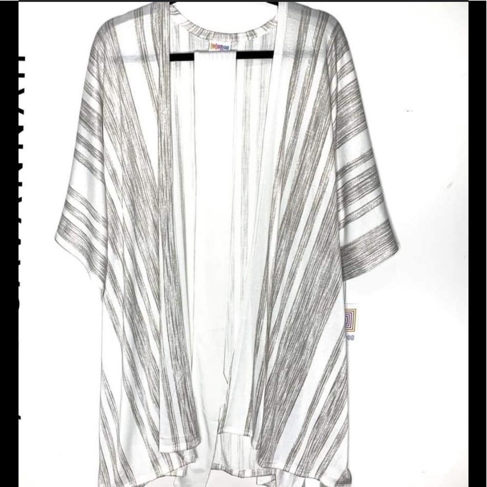 New With Tags S/M LulaRoe Savannah